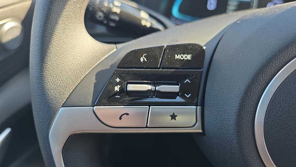 New 2026 Hyundai Elantra SE FWD image 24