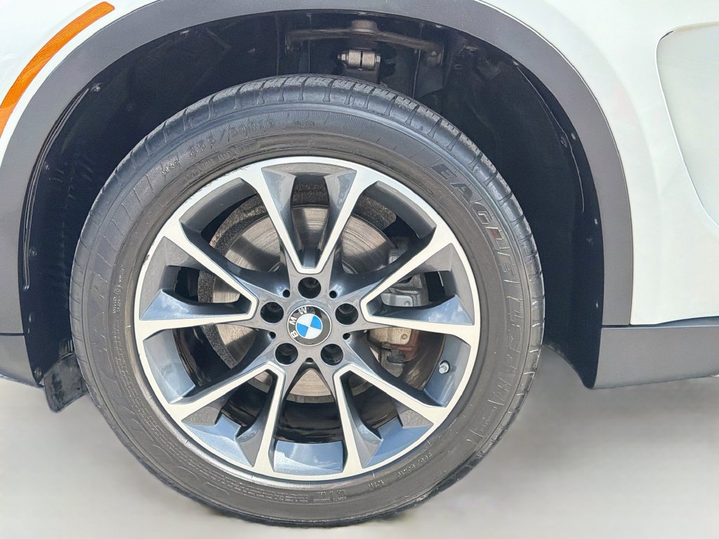 Used 2017 BMW X5 xDrive35i AWD/4WD image 43