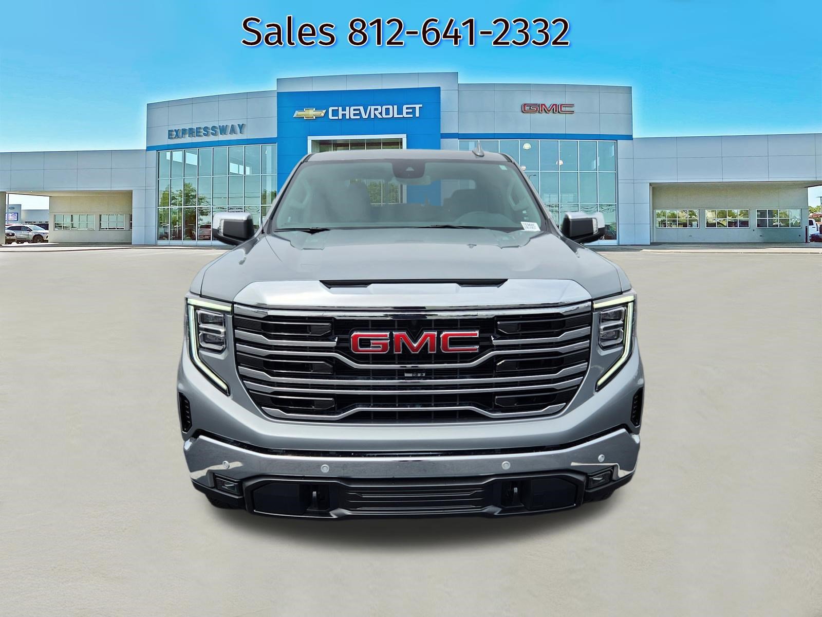 New 2026 GMC Sierra 1500 SLT w/ SLT Premium Plus Package AWD/4WD image 2