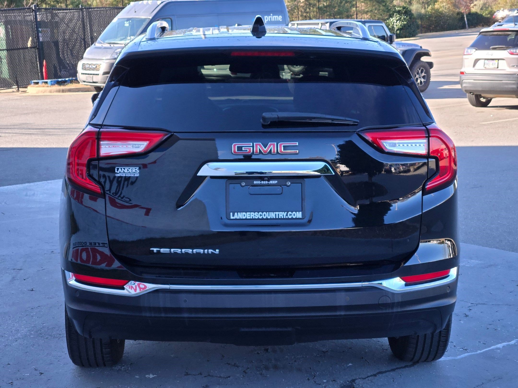 Used 2023 GMC Terrain SLT w/ LPO, Floor Liner Package image 6