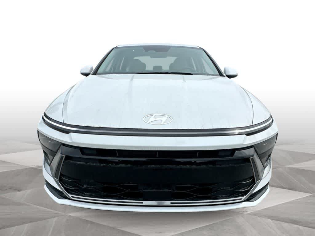 New 2026 Hyundai Sonata SEL FWD image 3