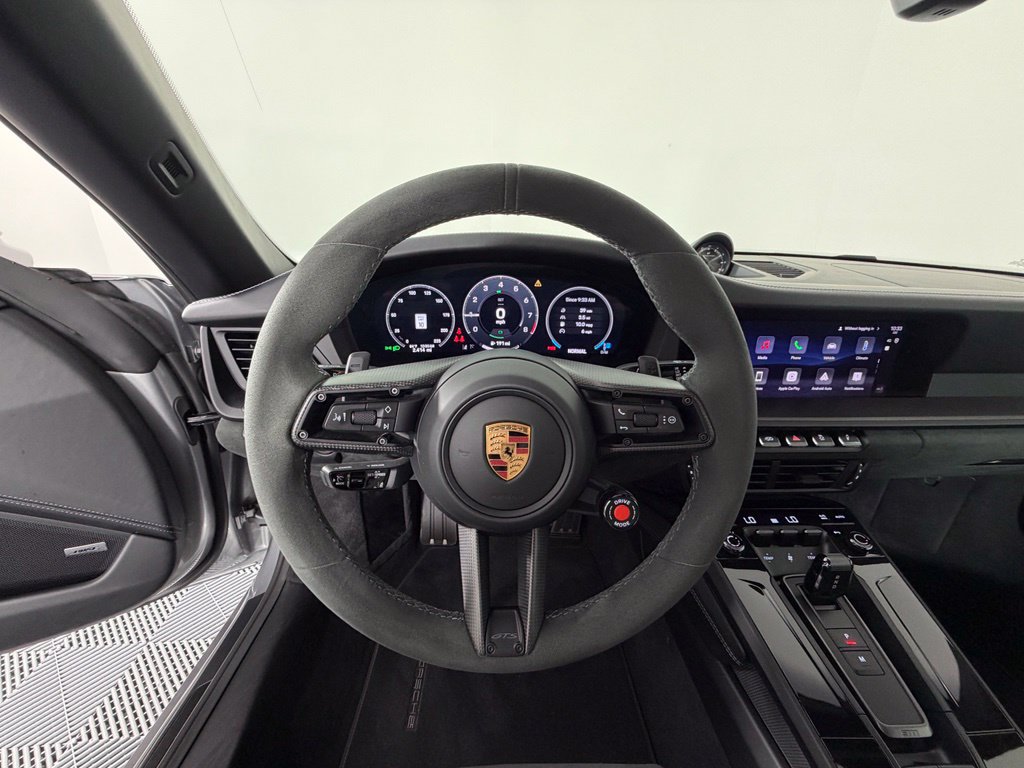 Certified 2026 Porsche 911 Targa 4 GTS AWD/4WD image 23