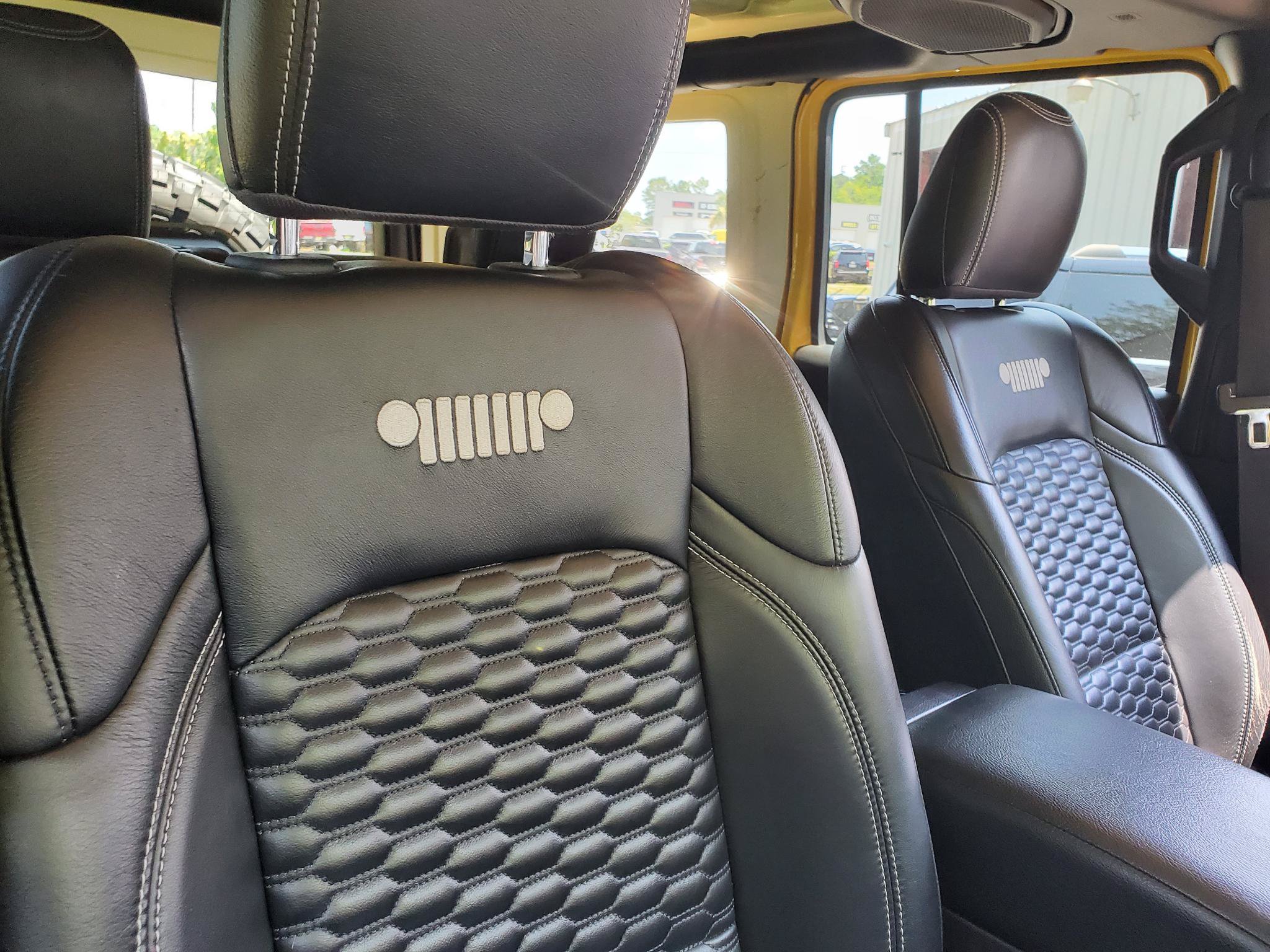 Used 2019 Jeep Wrangler Unlimited Rubicon AWD/4WD image 39