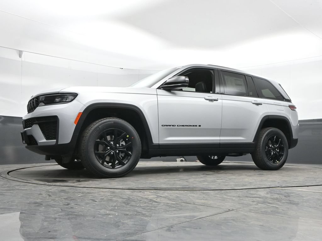 New 2026 Jeep Grand Cherokee Altitude AWD/4WD image 51