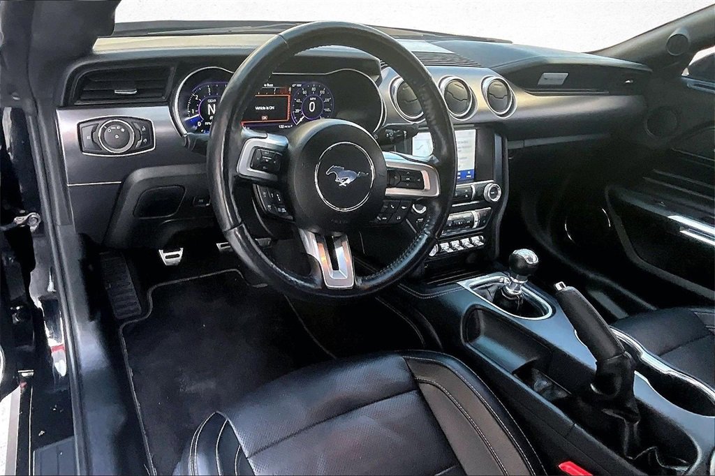 Used 2022 Ford Mustang GT Premium w/ Equipment Group 401A image 9