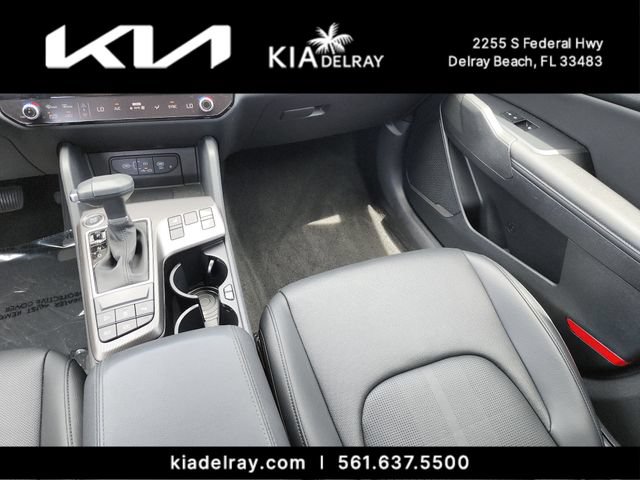Used 2026 Kia Sportage EX w/ EX Panorama Roof Package FWD image 14