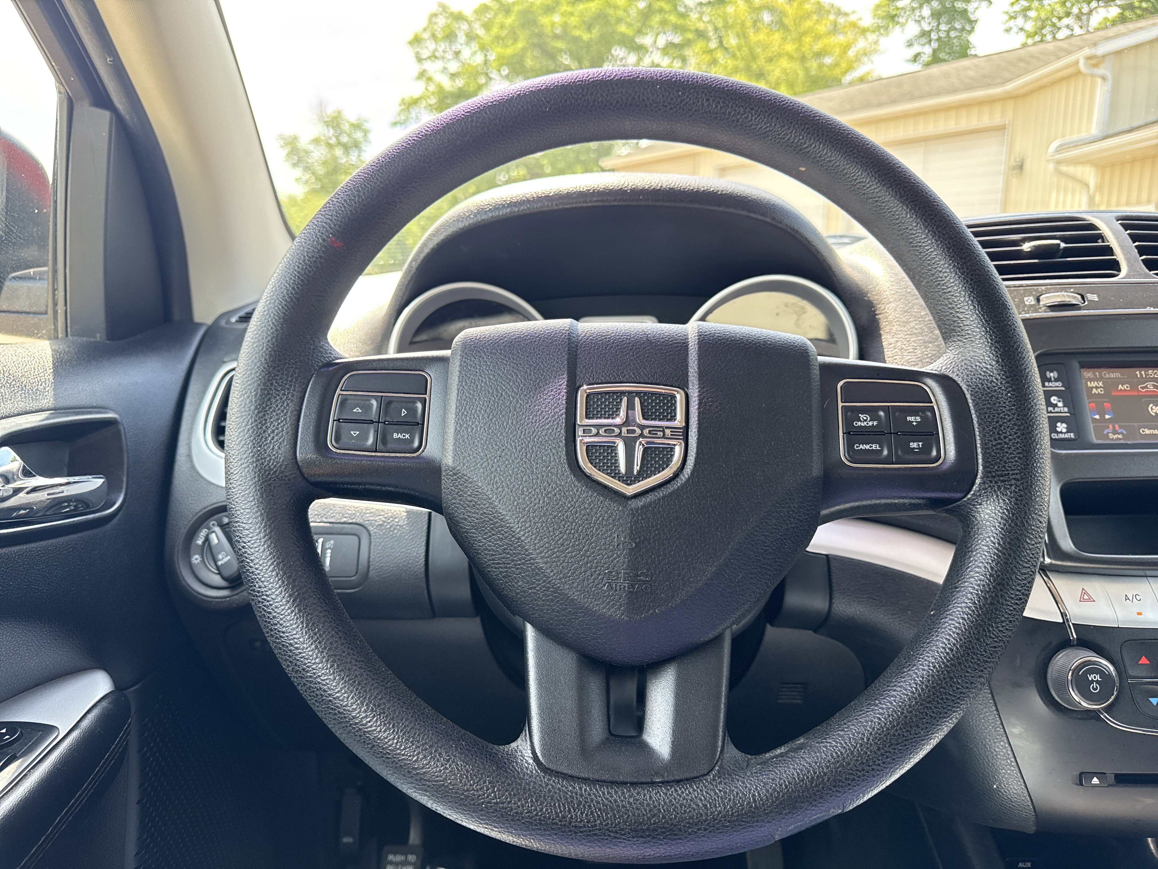 Used 2017 Dodge Journey SXT w/ Comfort/Convenience Group AWD/4WD image 26