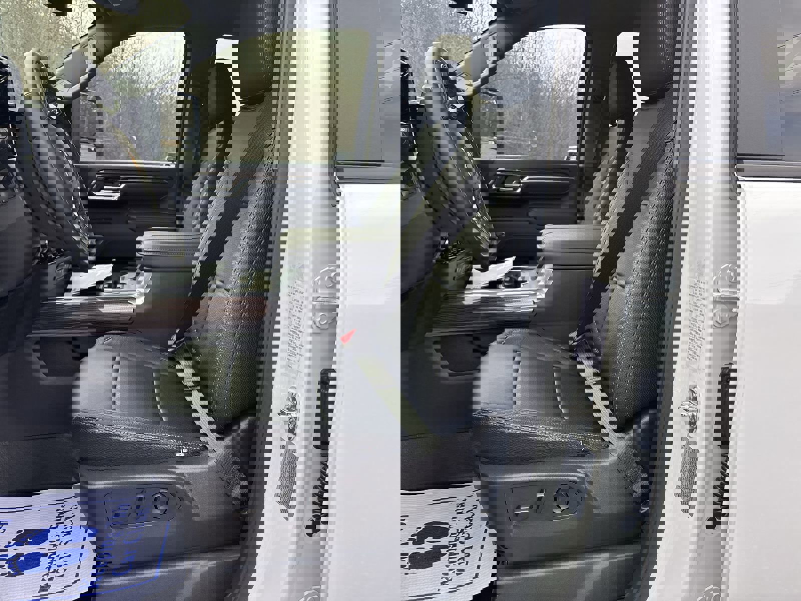 New 2026 Chevrolet Silverado 3500 LT w/ Convenience Package image 15