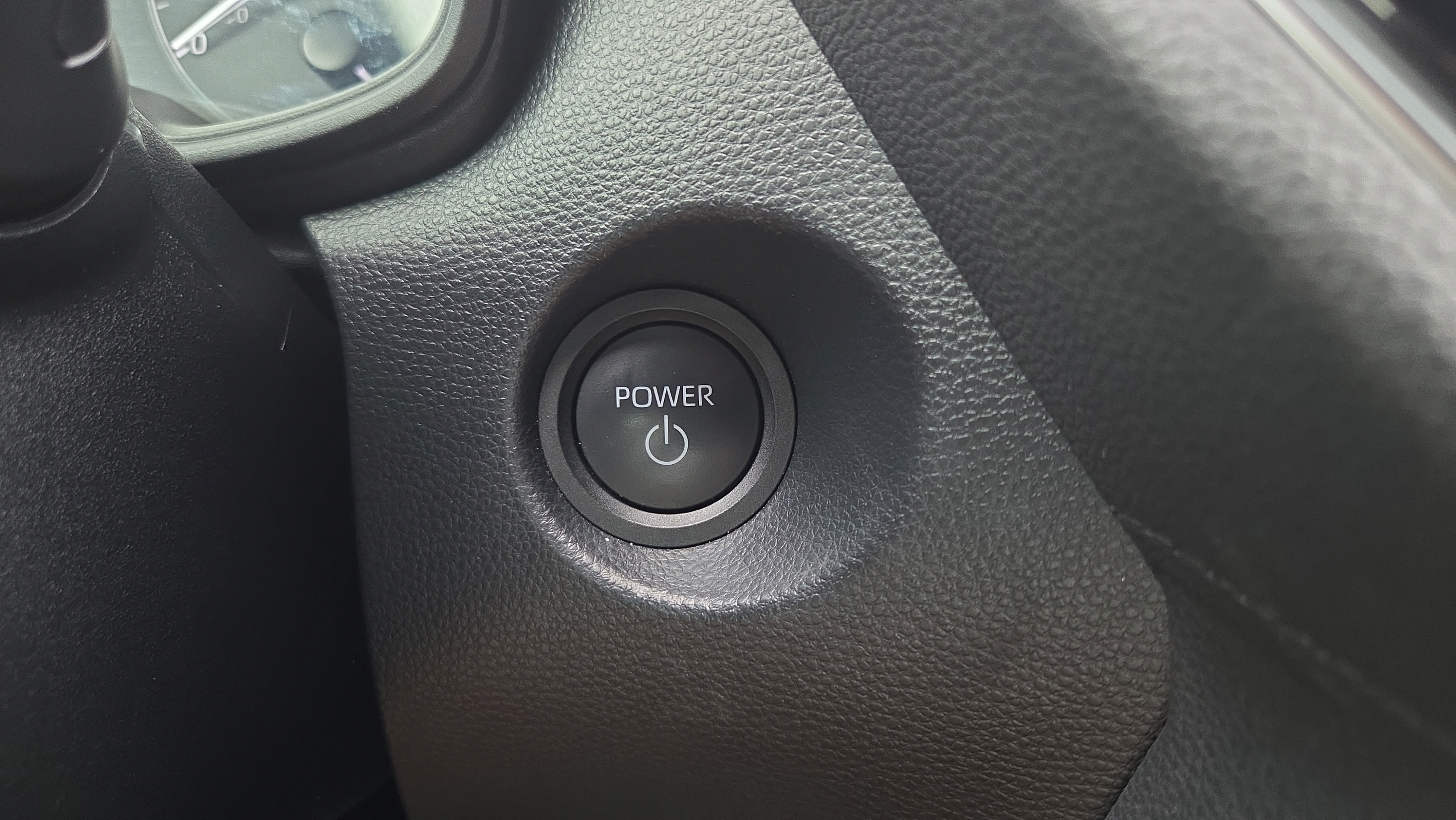 Used 2024 Toyota Corolla Cross AWD Hybrid image 31