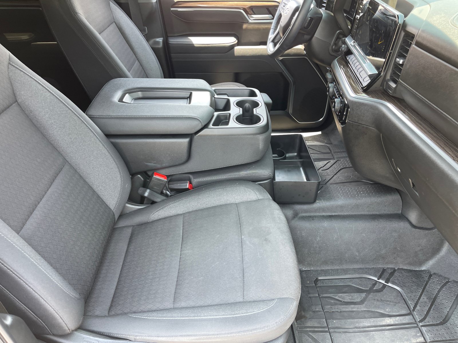 Used 2026 Chevrolet Silverado 1500 RST w/ RST Select Package AWD/4WD image 19