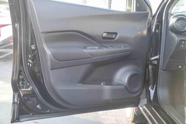 Used 2023 Nissan Kicks S image 21