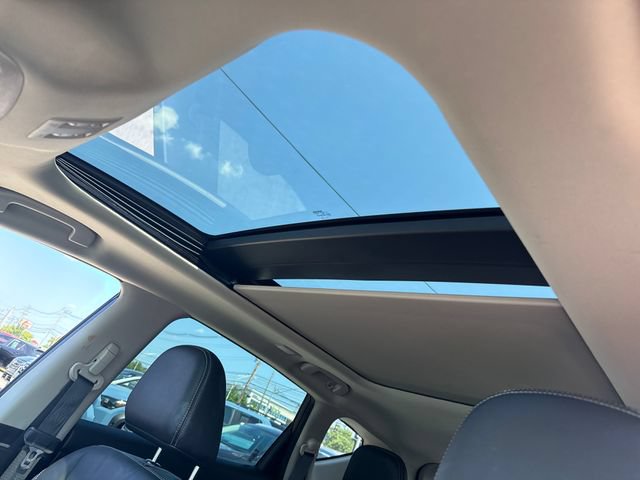 Used 2019 Nissan Murano Platinum w/ Cargo Package FWD image 21