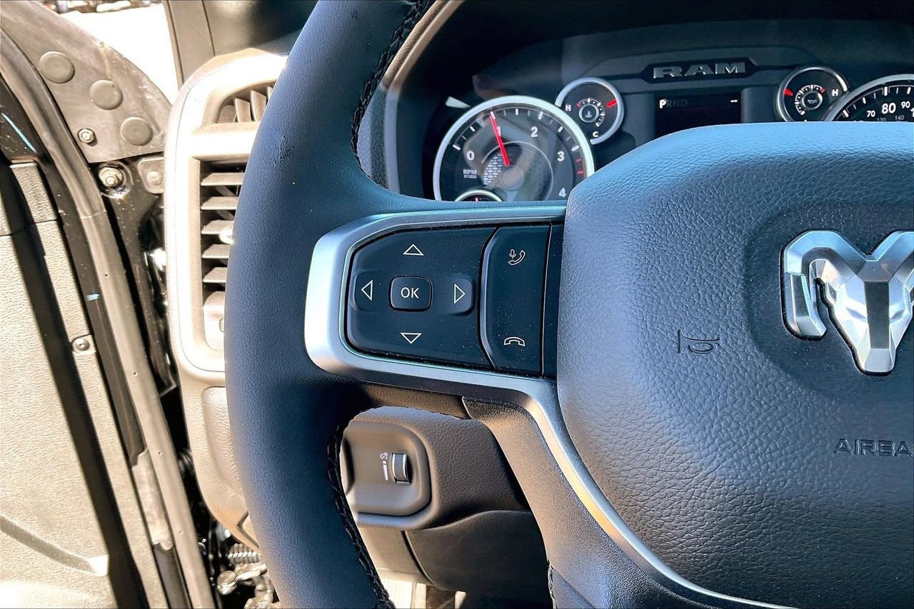 New 2026 RAM 2500 Big Horn AWD/4WD image 27