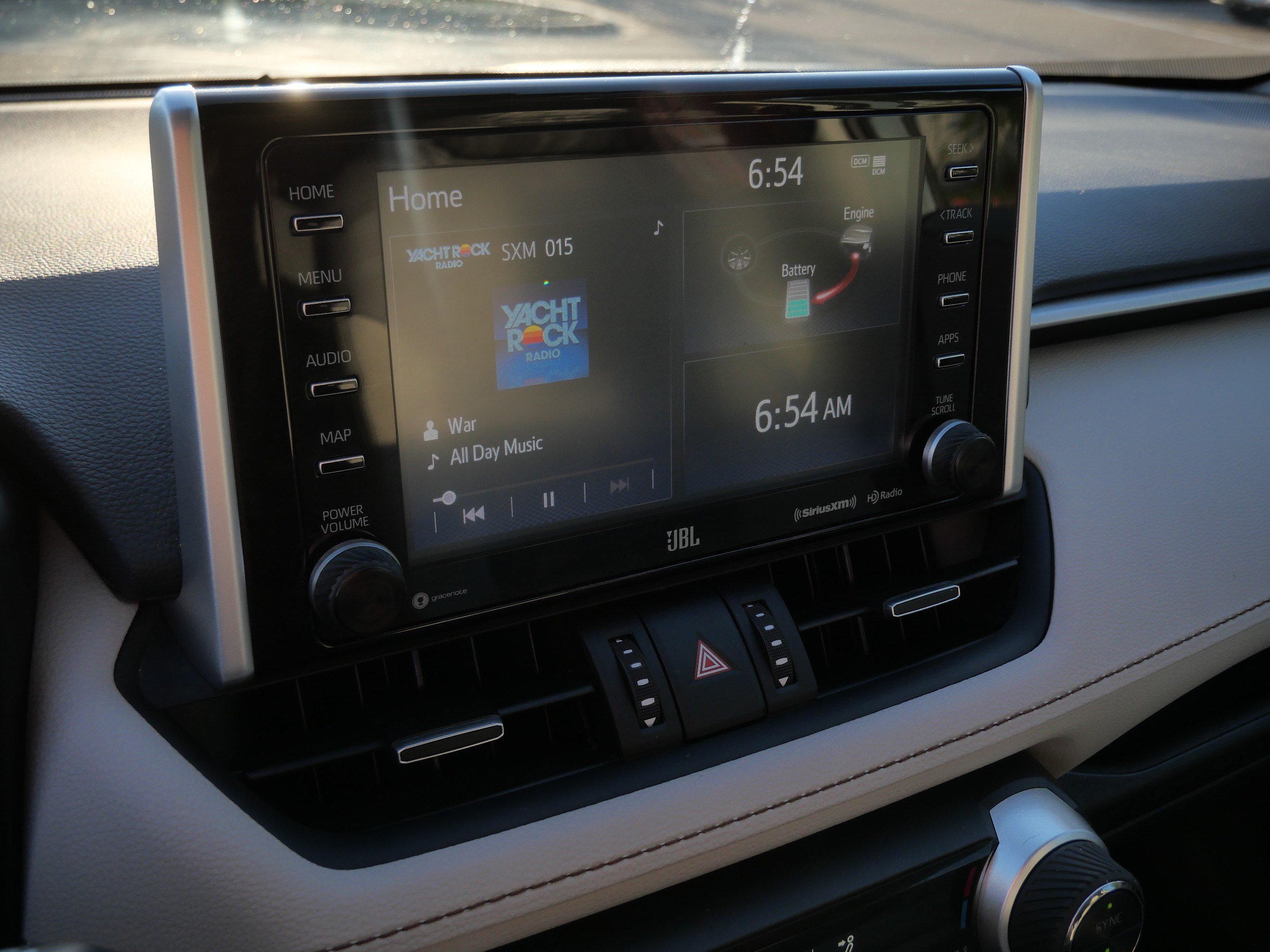 Certified 2021 Toyota RAV4 XLE Premium AWD/4WD image 23