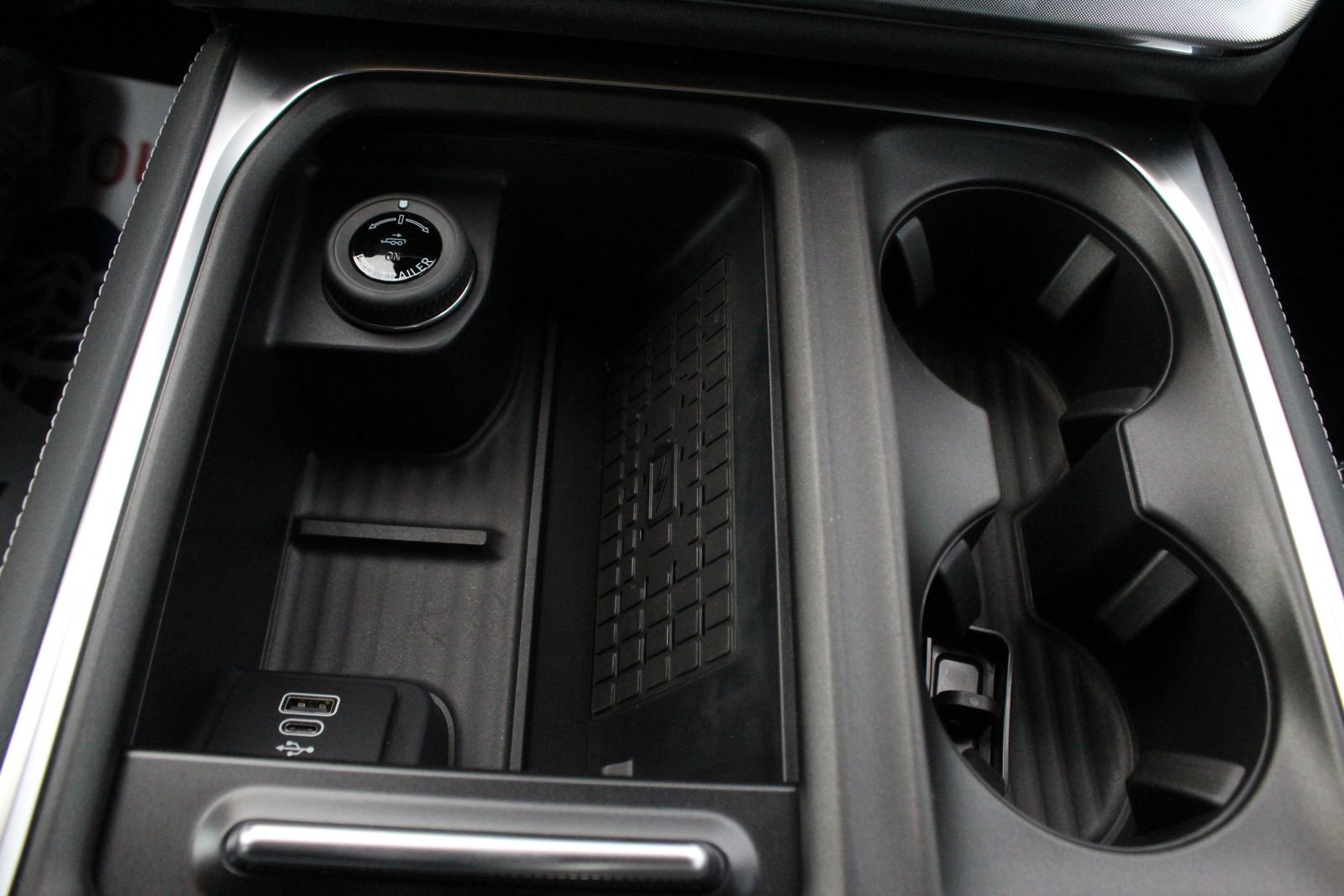 New 2025 Ford Expedition Max Platinum w/ Driver's Package image 24