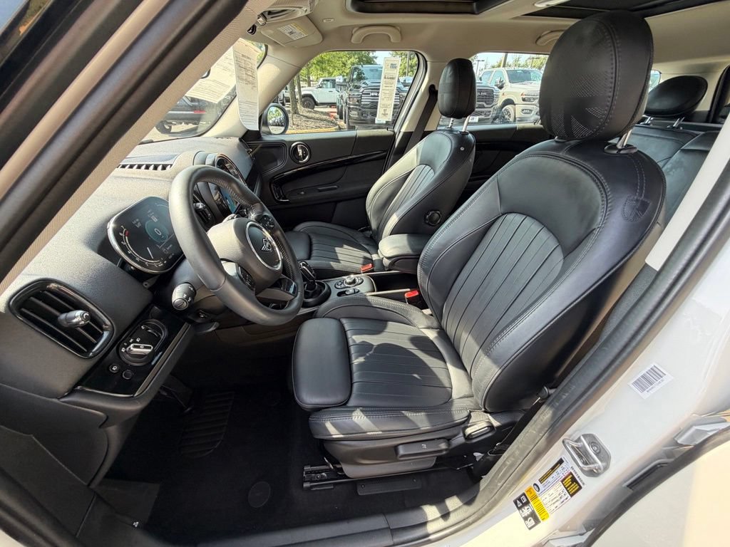 Used 2023 MINI Cooper Countryman S w/ Signature Upholstery Package AWD/4WD image 21