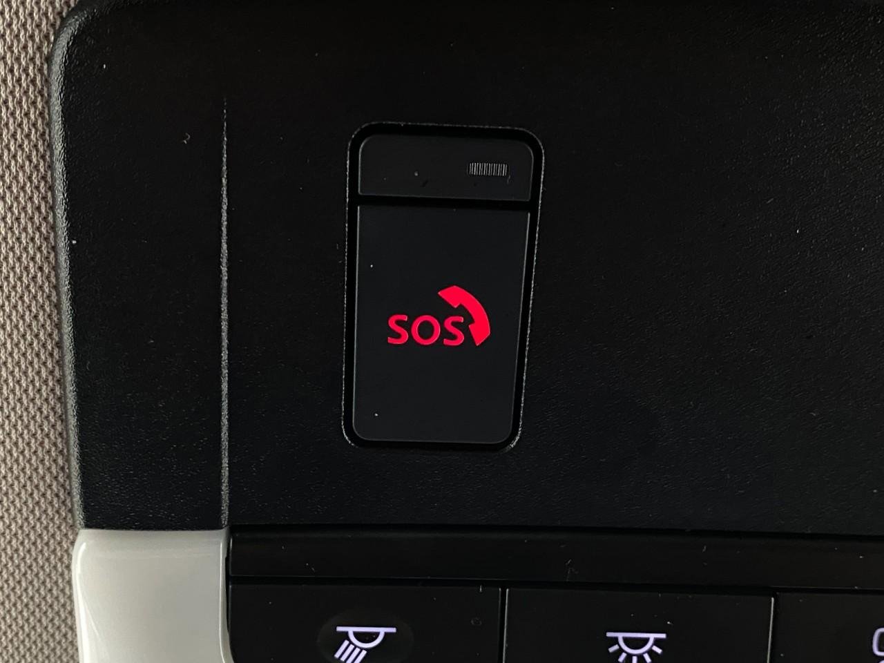 Used 2025 Nissan Rogue SV image 27