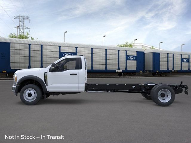New 2026 Ford F600 2WD Regular Cab Super Duty image 3