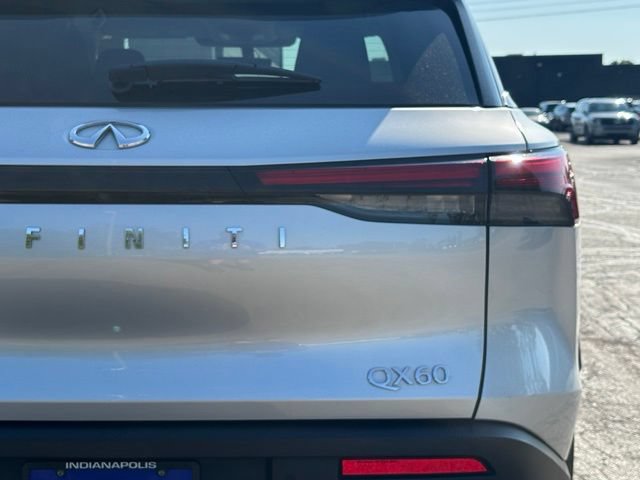 Used 2023 INFINITI QX60 Pure AWD/4WD image 5