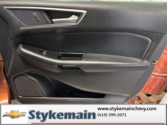 Used 2017 Ford Edge SEL w/ Equipment Group 201A image 25