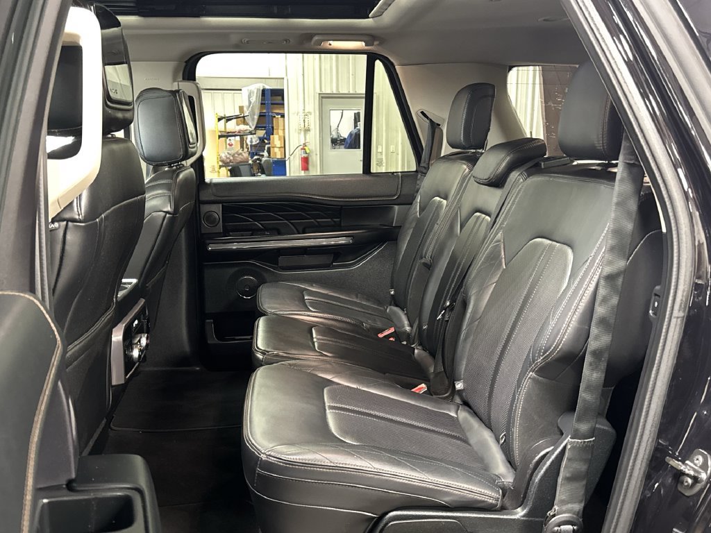 Used 2019 Ford Expedition Max Platinum AWD/4WD image 25