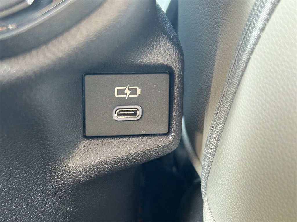 Used 2026 Toyota Grand Highlander Limited image 27