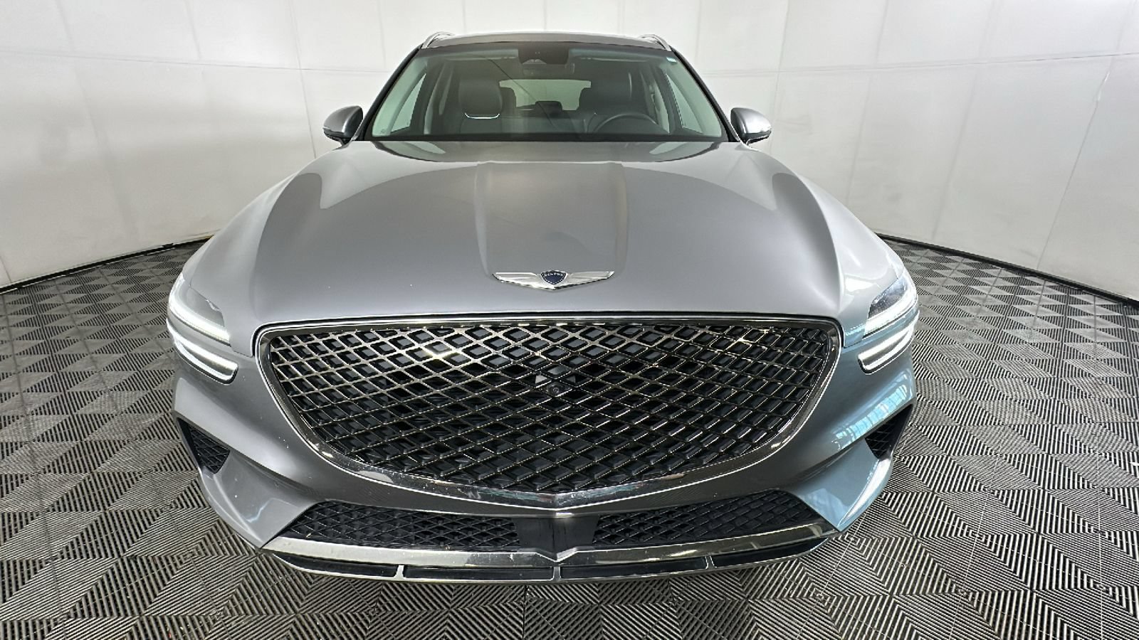 Used 2024 Genesis GV70 2.5T w/ Advanced Package AWD/4WD image 10