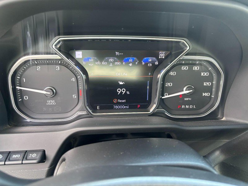 Used 2023 GMC Sierra 3500 Denali w/ Technology Package AWD/4WD image 19