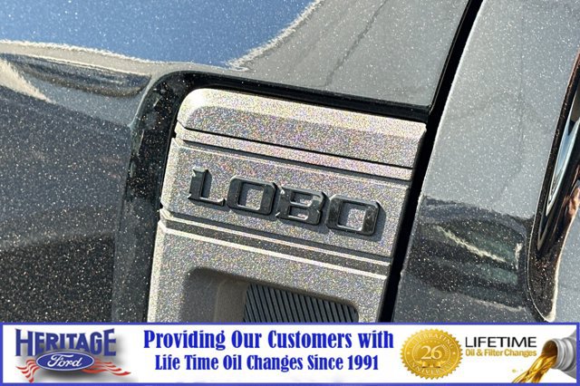 Used 2025 Ford Maverick Lobo AWD/4WD image 26