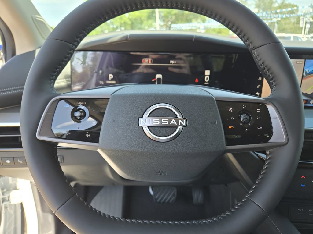 New 2026 Nissan Murano Platinum w/ Cargo Package AWD/4WD image 14