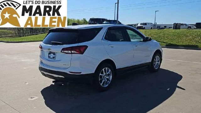Used 2023 Chevrolet Equinox LT w/ LPO, Floor Liner Package image 8