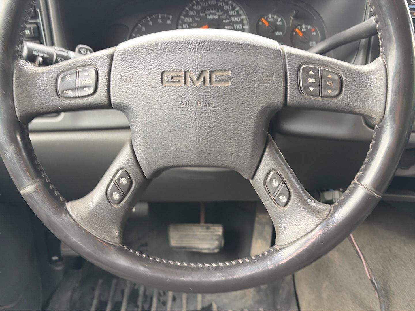 Used 2006 GMC Sierra 2500 SLE w/ Snow Plow Prep Package AWD/4WD image 10
