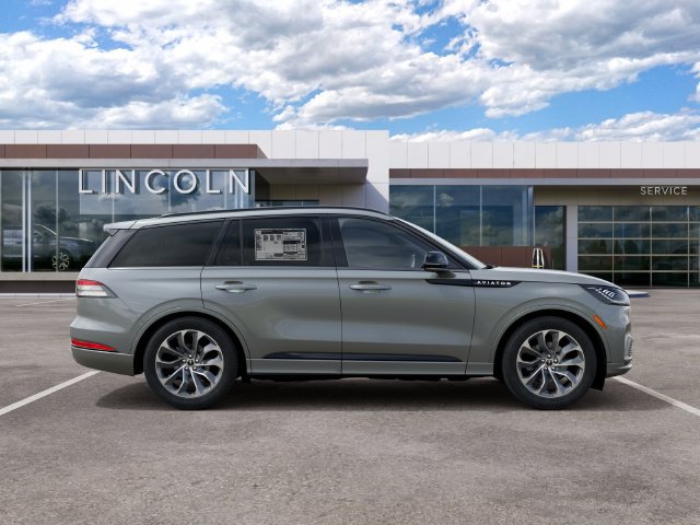 New 2027 Lincoln Aviator AWD image 5