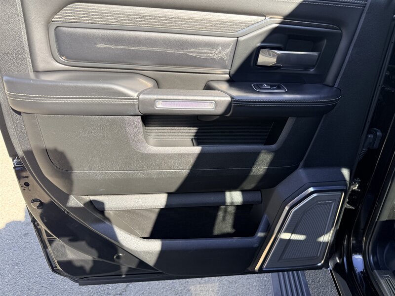 Used 2020 RAM 2500 Limited RWD image 22