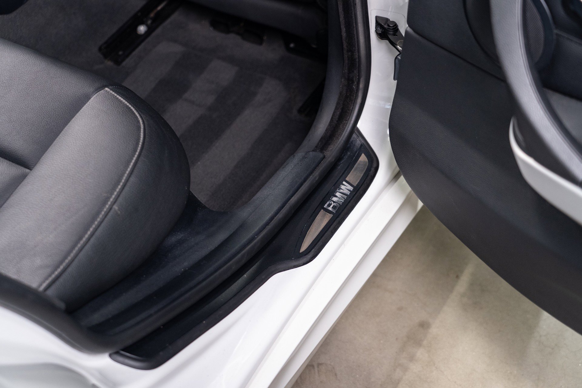 Used 2009 BMW 335i Sedan image 63