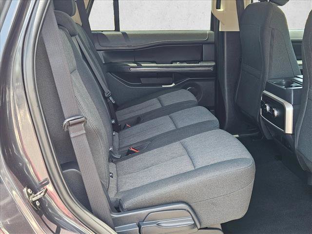 Used 2024 Ford Expedition XLT AWD/4WD image 20