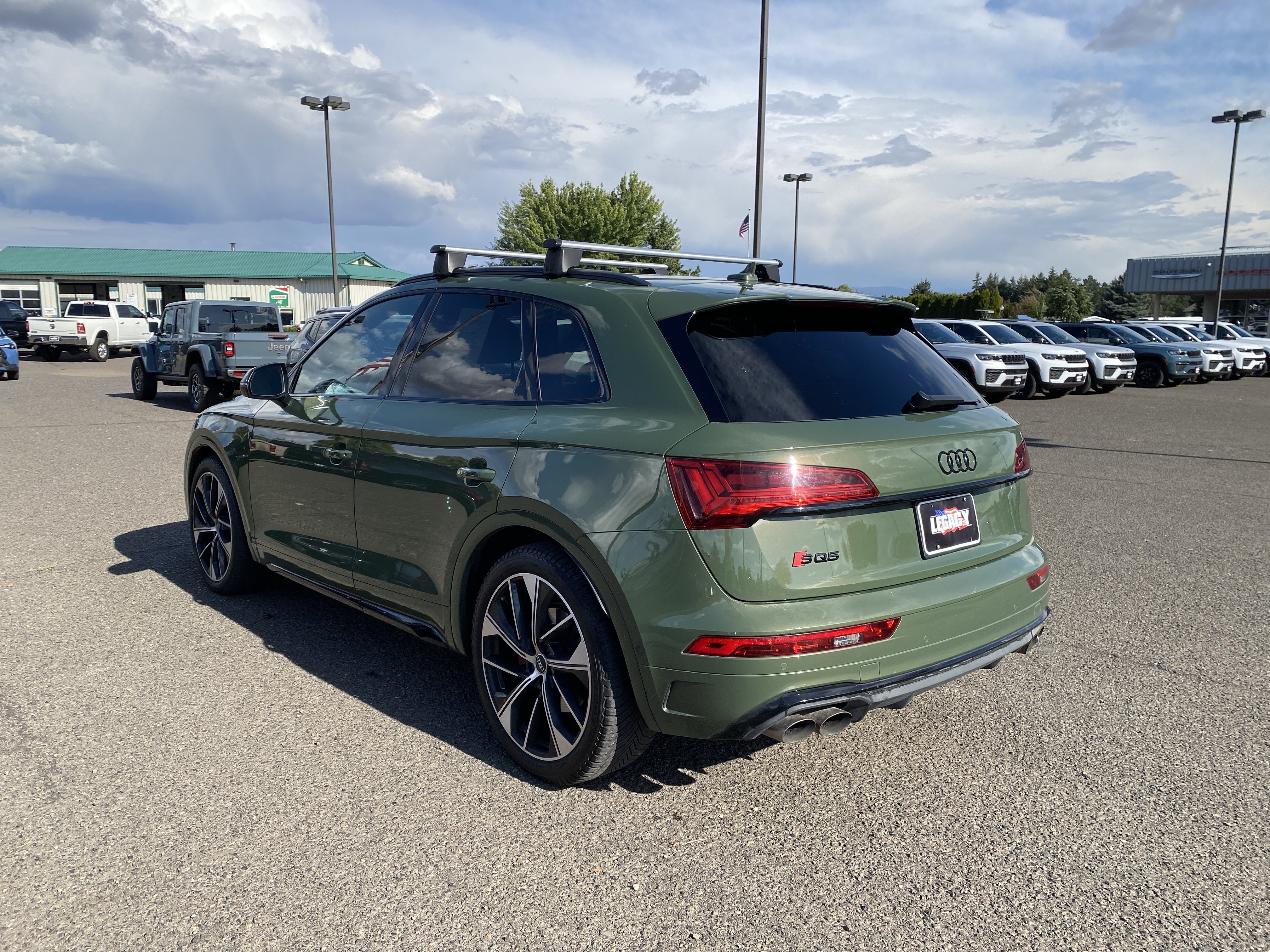 Used 2022 Audi SQ5 Prestige AWD/4WD image 5