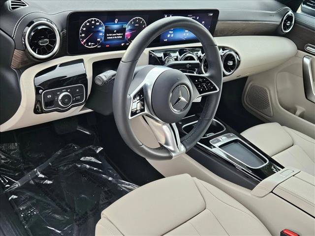 Used 2026 Mercedes-Benz CLA 250 image 10