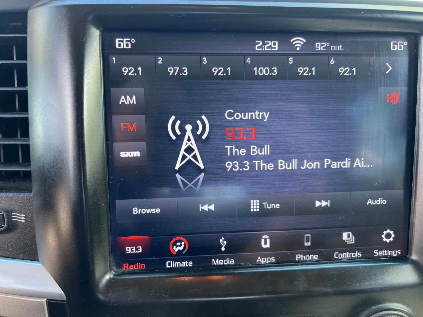 Used 2018 RAM 1500 Outdoorsman AWD/4WD image 21