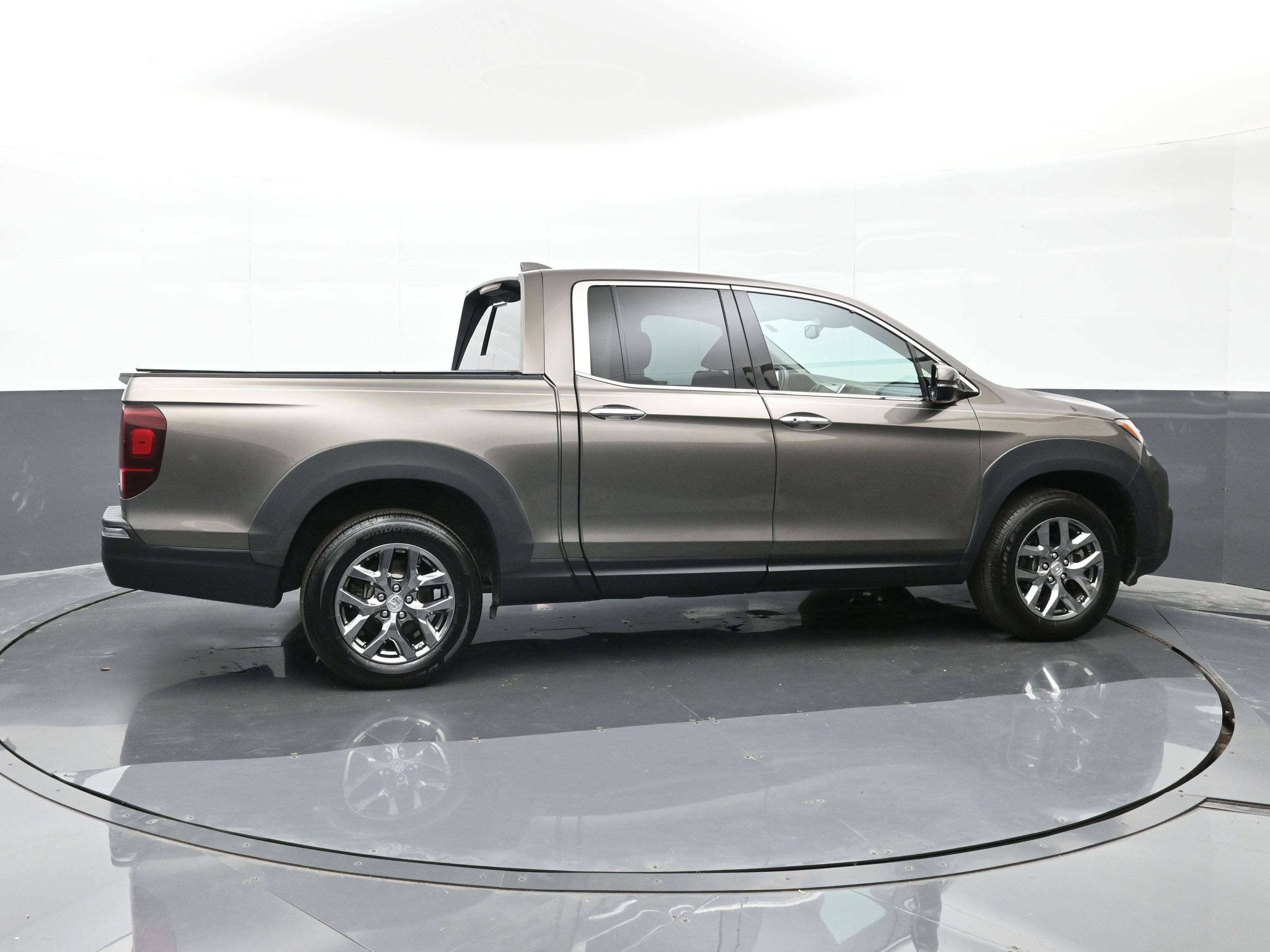 Used 2020 Honda Ridgeline RTL-E image 9