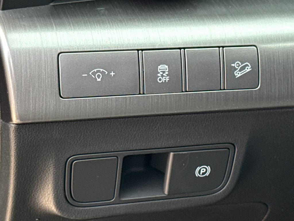 New 2026 Hyundai Kona SEL Premium FWD image 21