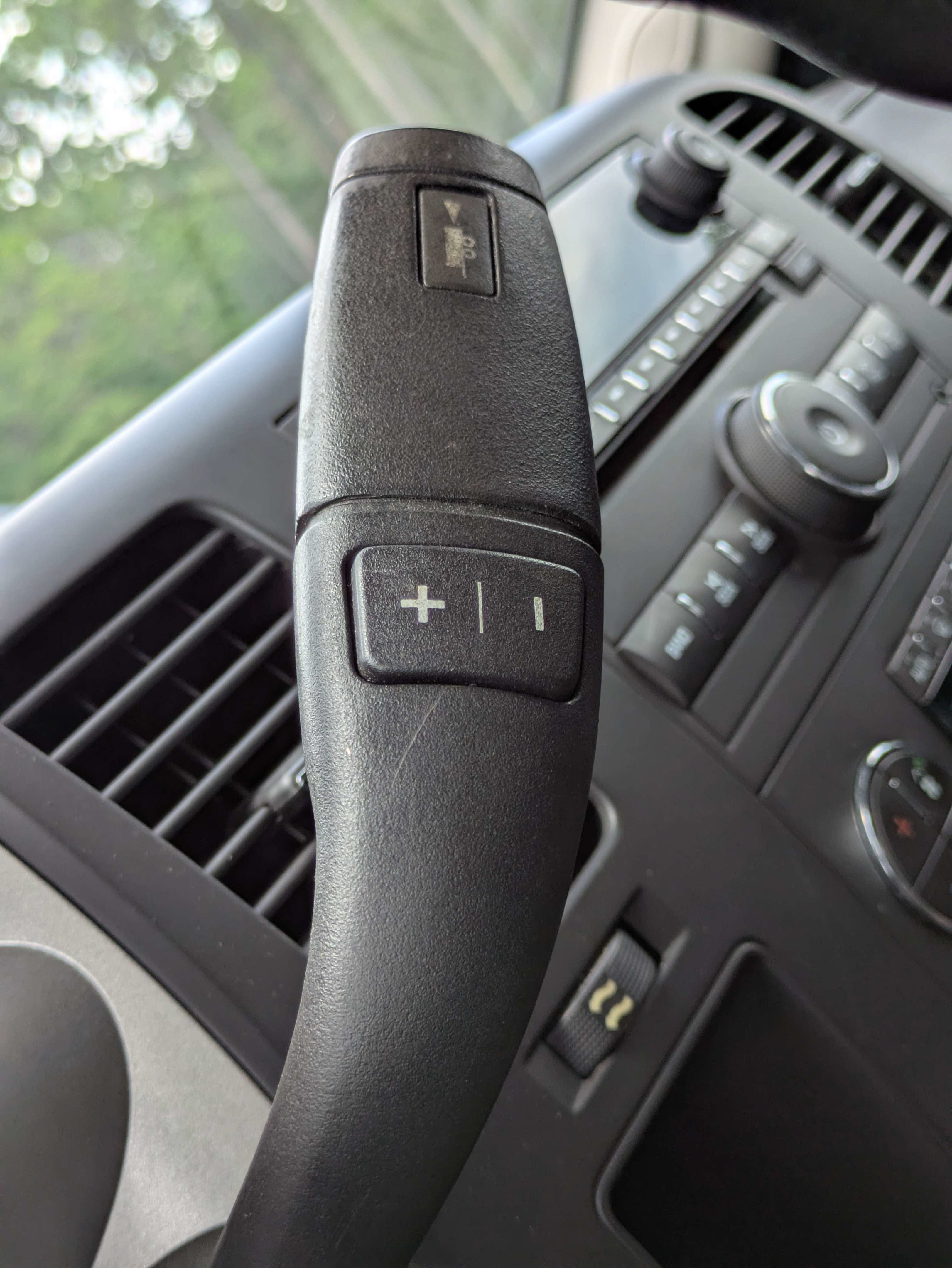 Used 2011 GMC Sierra 3500 SLE w/ SLE Preferred Package RWD image 15