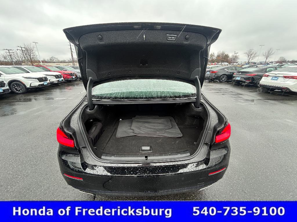 Used 2023 BMW 530e xDrive 530e xDrive image 11