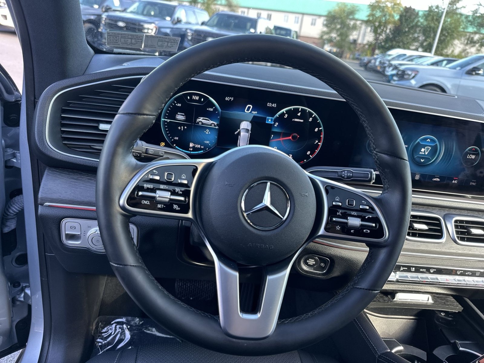 Used 2022 Mercedes-Benz GLE 350 4MATIC image 17