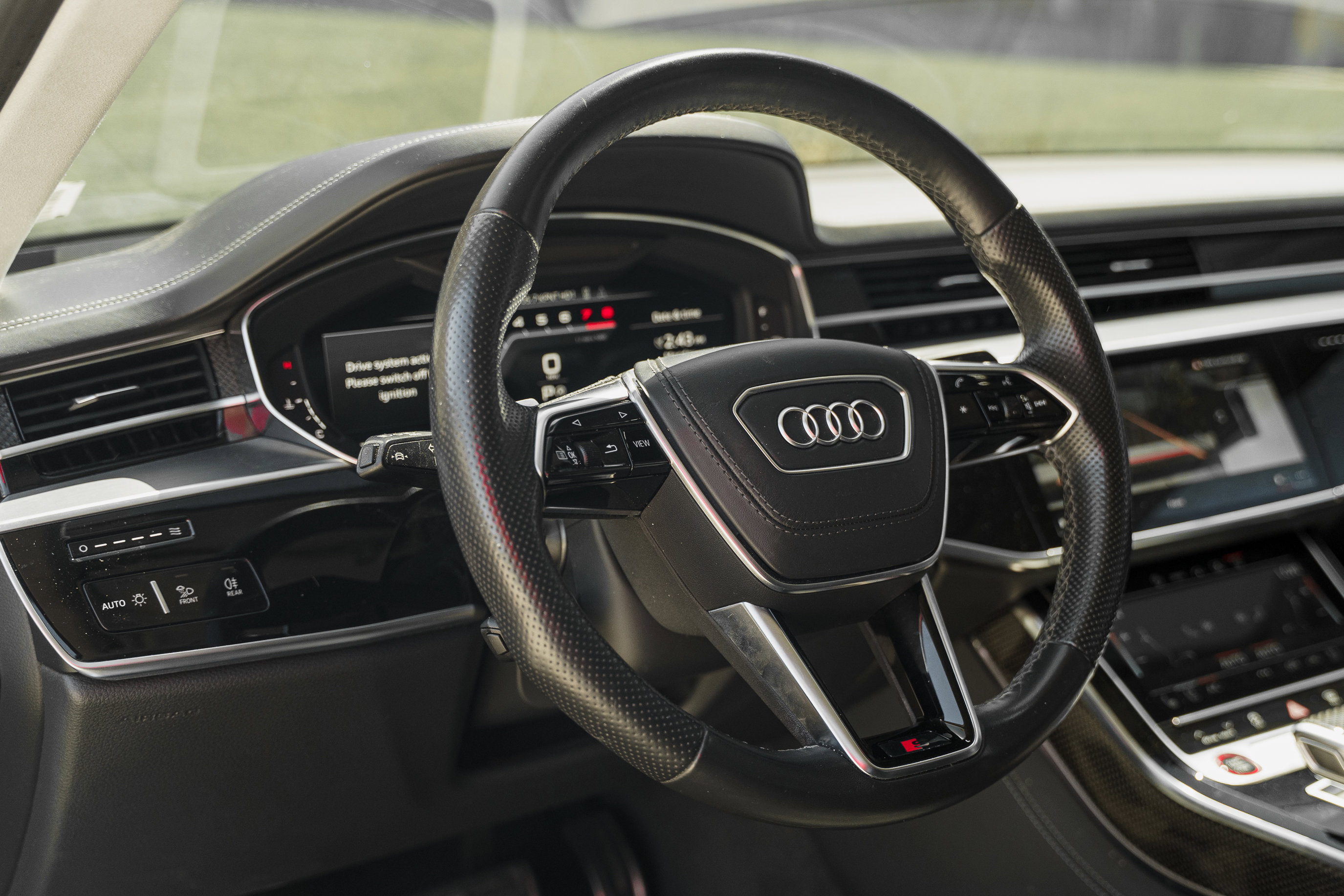 Certified 2022 Audi S8 AWD/4WD image 10