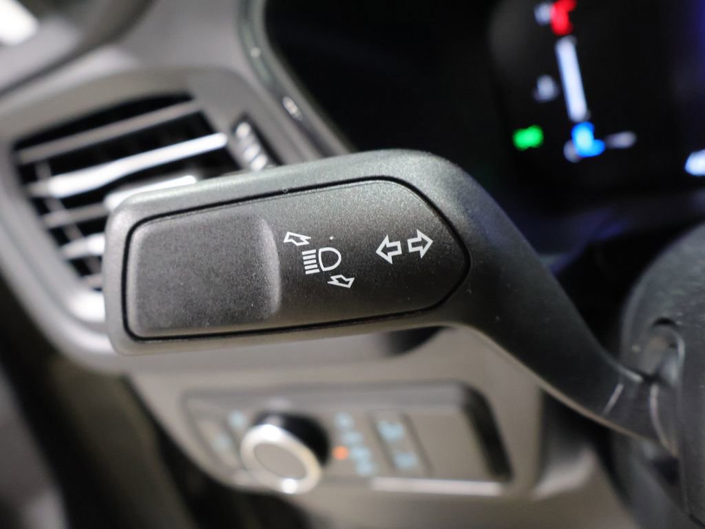 Used 2024 Ford Escape ST-Line image 34