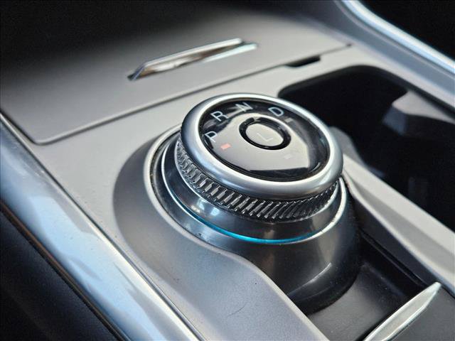 Used 2022 Ford Explorer Limited w/ Limited Technology Package RWD image 9