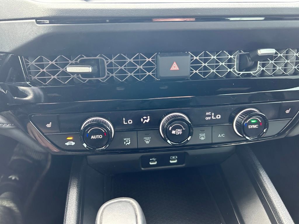 Used 2024 Honda Accord Sport image 14