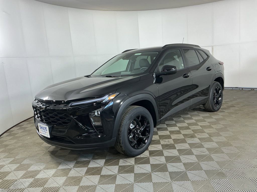New 2026 Chevrolet Trax LT w/ Driver Confidence Package FWD image 3