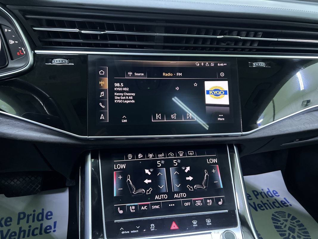 Used 2019 Audi Q8 Prestige AWD/4WD image 21